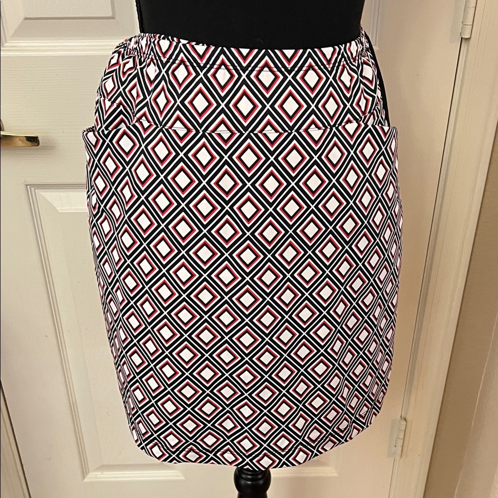 Tail Geometric Diamond Pencil Skirt - Black, White, Red